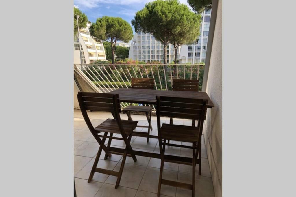Superbe Appartement Climatise A 3 Min De La Mer La Grande Motte Exterior foto